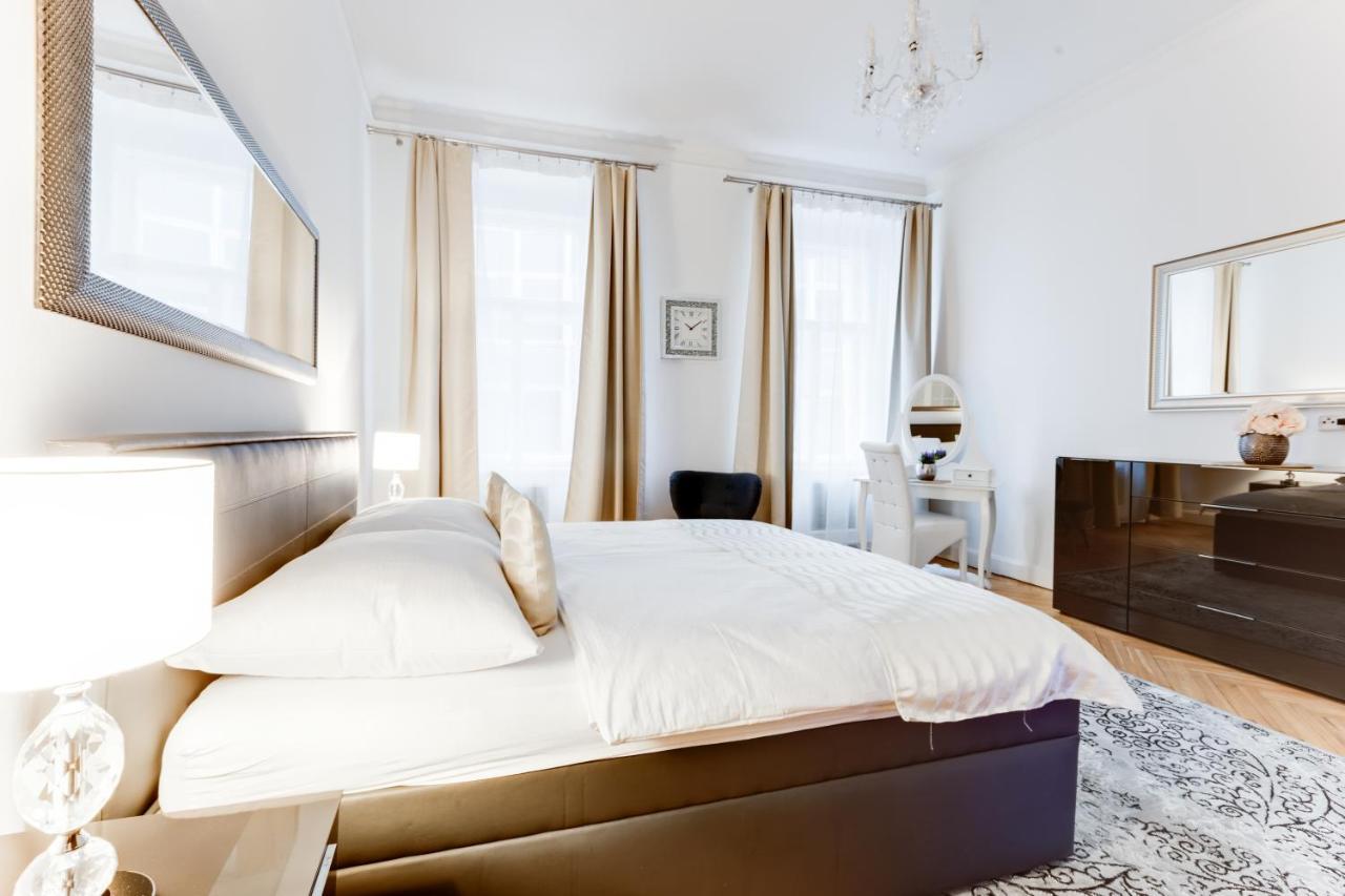 Wenceslass Square Royal Residence Apartments 프라하 외부 사진