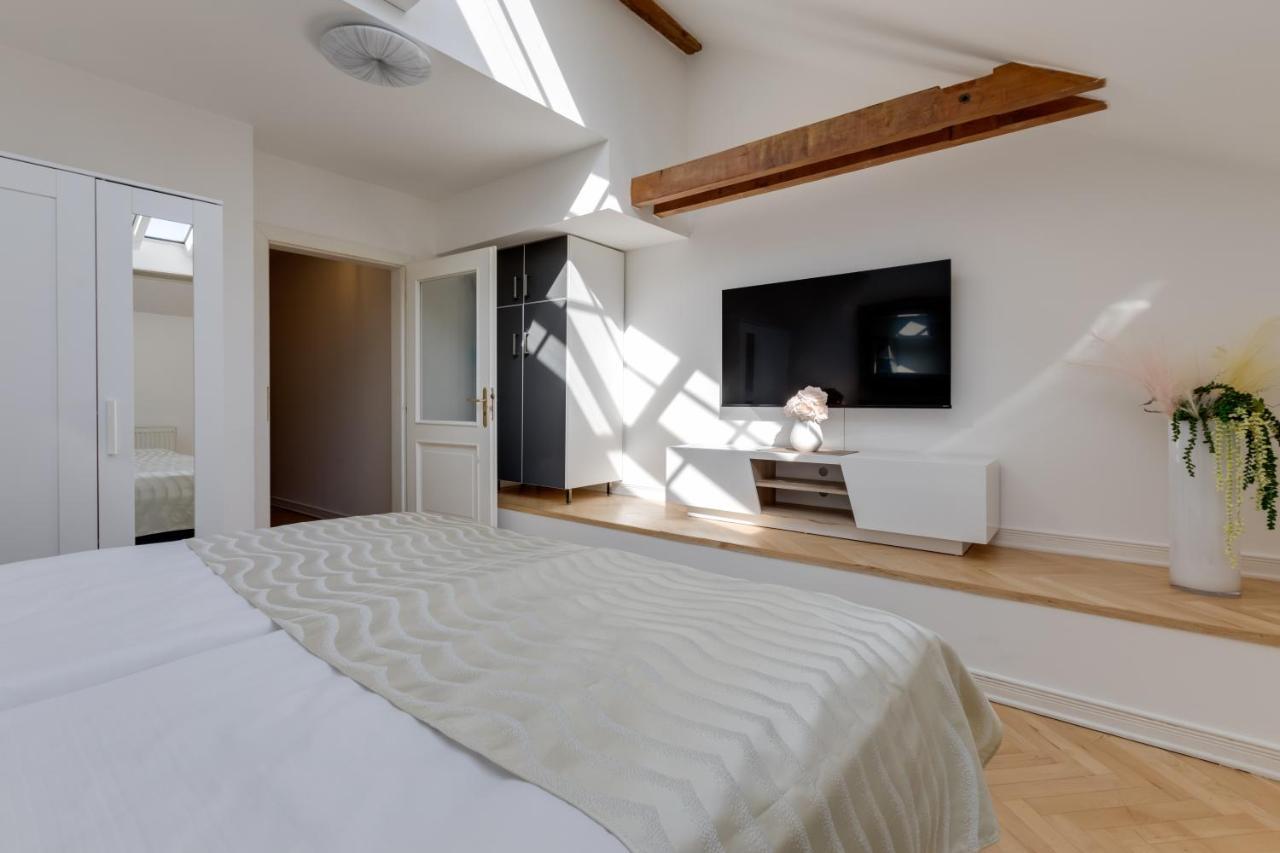Wenceslass Square Royal Residence Apartments 프라하 외부 사진