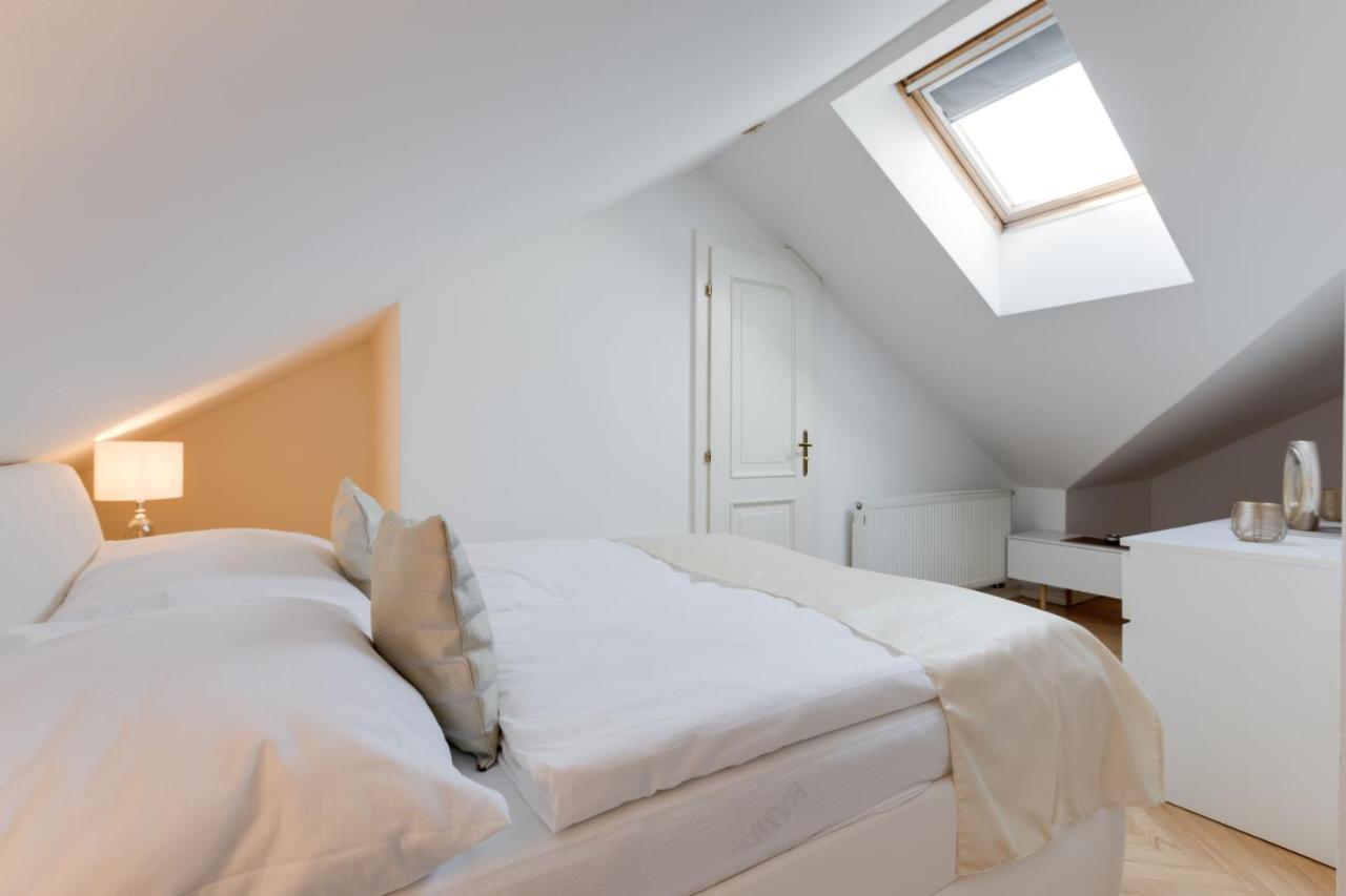 Wenceslass Square Royal Residence Apartments 프라하 외부 사진